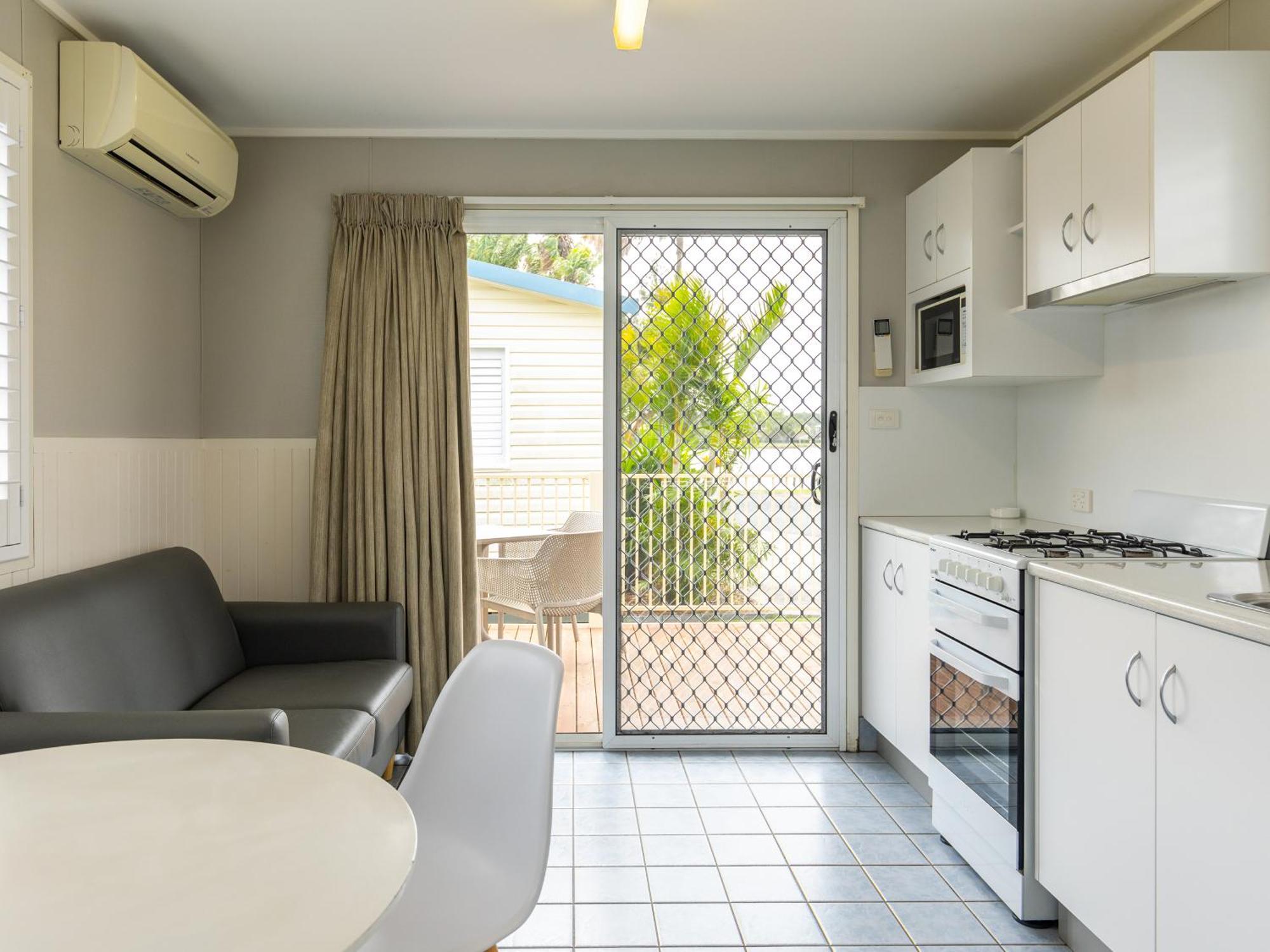 Nrma Forster Tuncurry Hotel Room photo